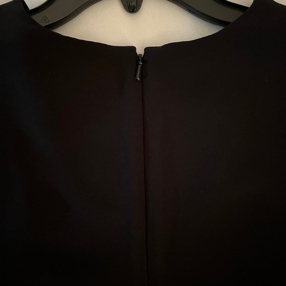 Banana Republic long sleeve dress with bow details - Picture 3 of 8